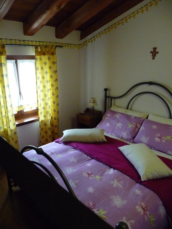 Agriturismo Borgovecchio Villa Romans d'Isonzo Kamer foto